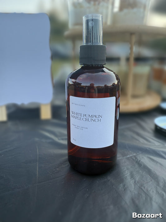 White pumpkin maple crunch room spray